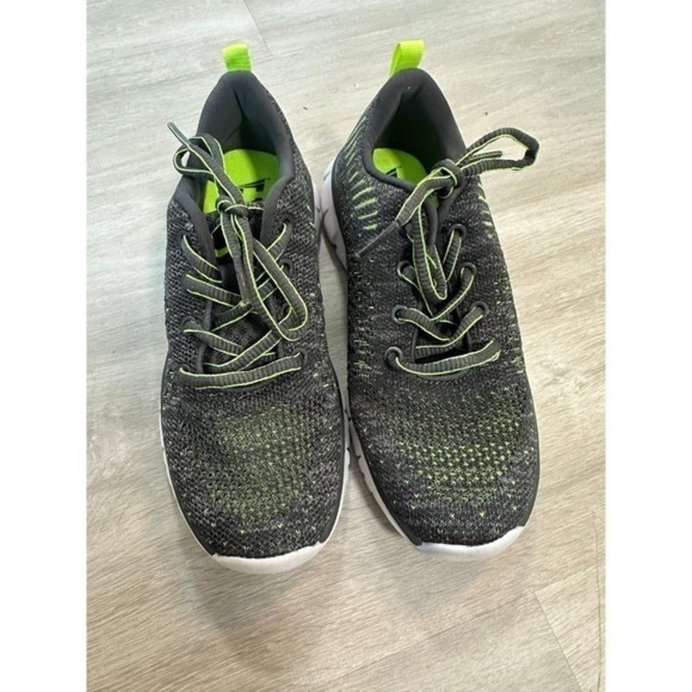 Kids Athletic Sneakers Dark Gray Neon Green Lace Up Gym Running Shoes Size 2 - Picture 3 of 6